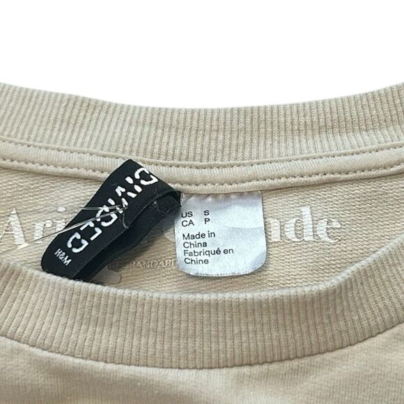 H&M Ariana Grande 7 Rings Graphic Pullover Sweatshirt Beige Tan Small Crewneck - Picture 8 of 10